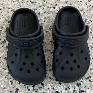 Crocs black toddler size 8
